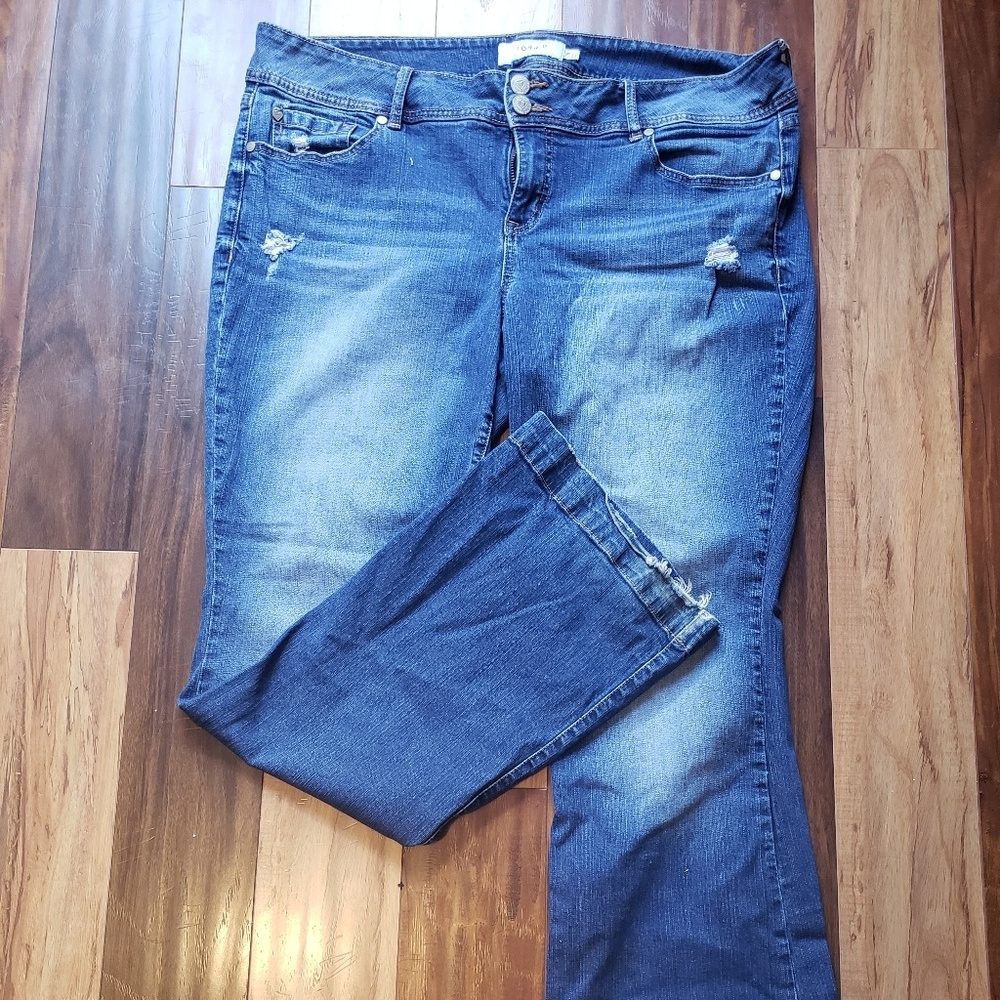 Torrid distressed jeans